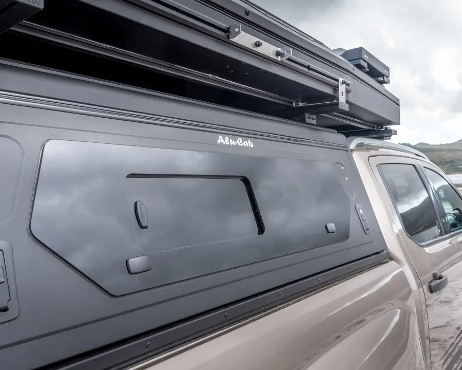 Купить Кунг Alu-Cab CONTOUR для VW Amarok 2023+ черный с боковыми окнами