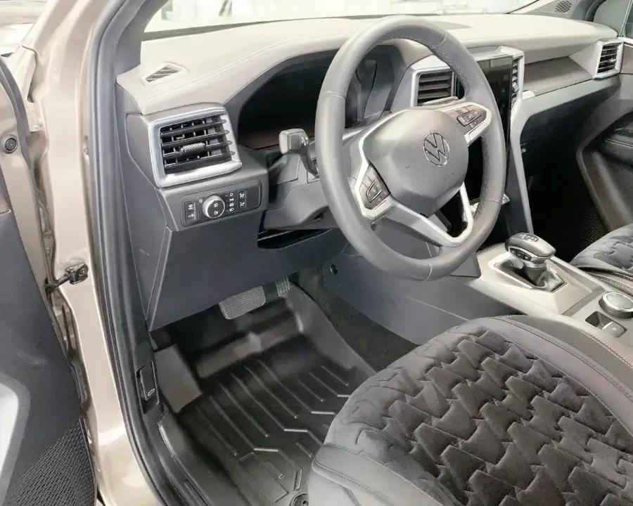 Купити Килимки в салон 3D Liners для VW Amarok 2023+