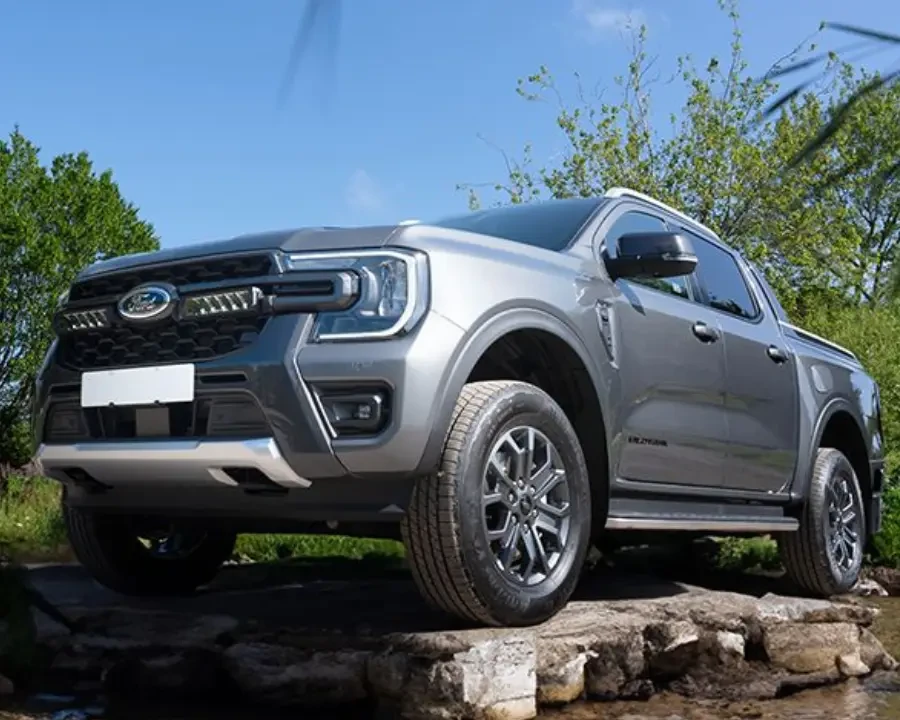 Купить Комплект оптики для Ford Ranger 2023+ в решетку радиатора - LAZER GK-FR-04K