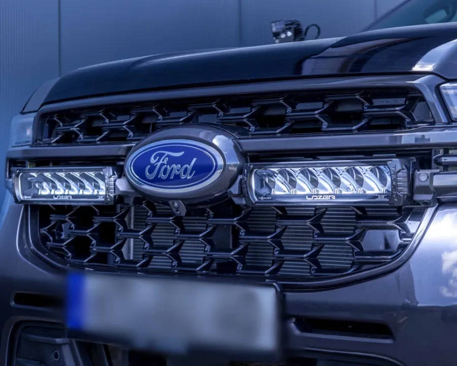 Купить Комплект оптики для Ford Ranger 2023+ в решетку радиатора - LAZER GK-FR-04K