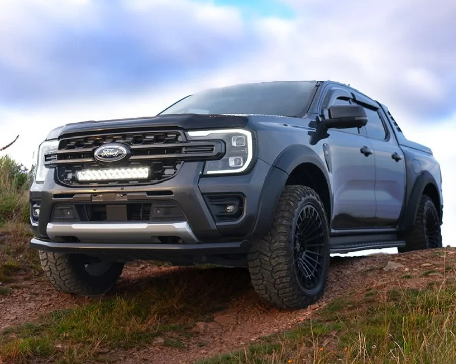 Оптика в решітку для Ford Ranger 2023 купити в Україні ціна