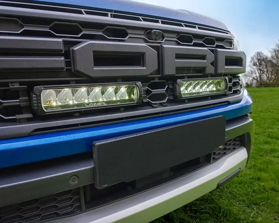 Купить Комплект оптики для Ford Ranger 2023+ в решетку радиатора - LAZER GK-RAP-02K