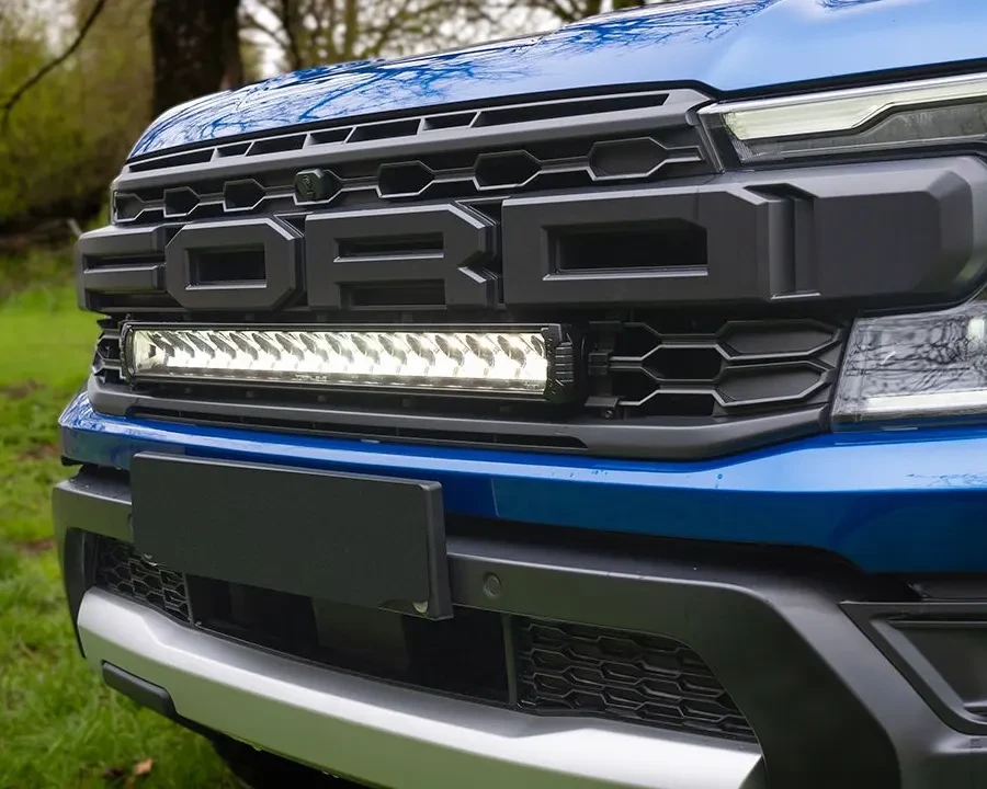 Купить Комплект оптики для Ford Ranger 2023+ в решетку радиатора - LAZER GK-RAP-ELITE-03K