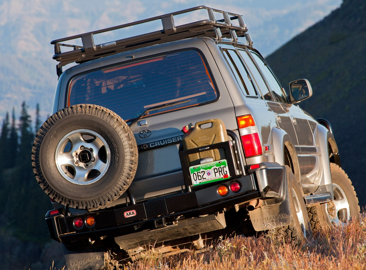 Buy Rear protective k-kt toyota LC80 Black ARB 5611210