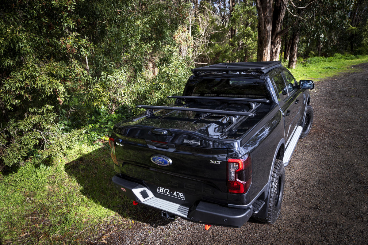 Купити Кришка багажного відсіку Ford Ranger 22+ SLVS14