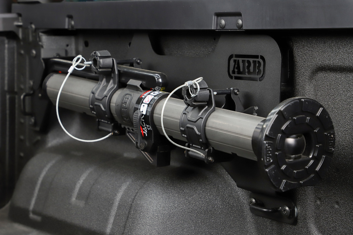 Купити Кронштейн кріплення домкрата ARB JACK в кузові Amarok 23+/Ranger 22+ 3540021