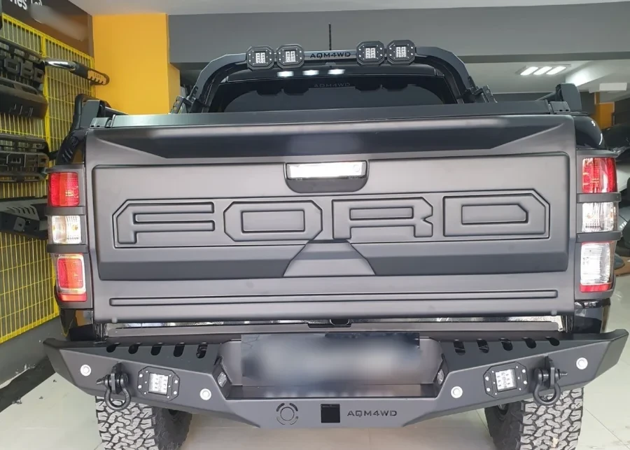 Купити Задній бампер для Ford Ranger 2012-2023 AQM-S20