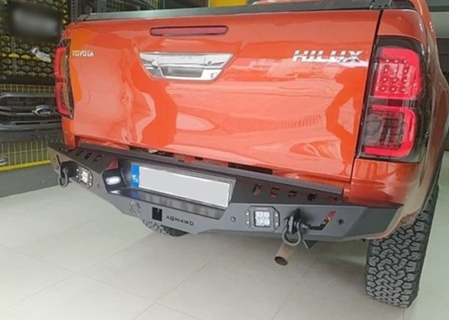 Купити Задній бампер для Toyota Hilux 2010+ AQM-S20