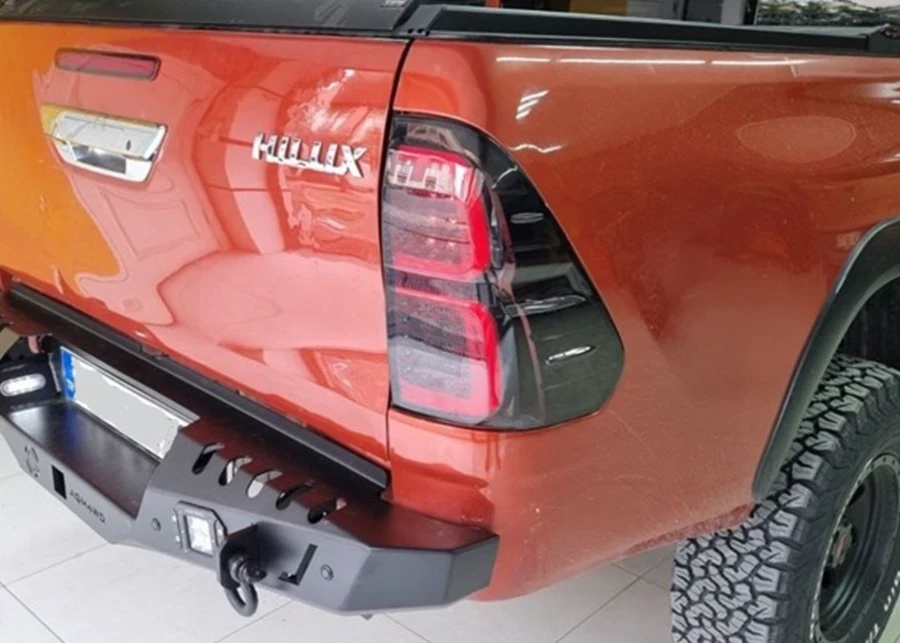 Купити Задній бампер для Toyota Hilux 2010+ AQM-S20