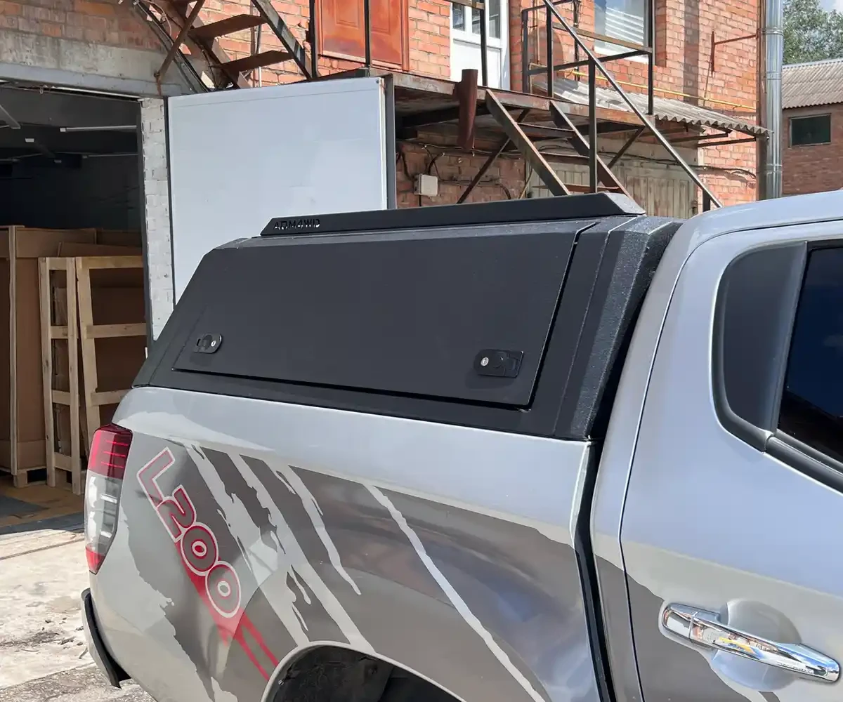 Купити Сталевий кунг на Mitsubishi L200 2015+ AQM-T80