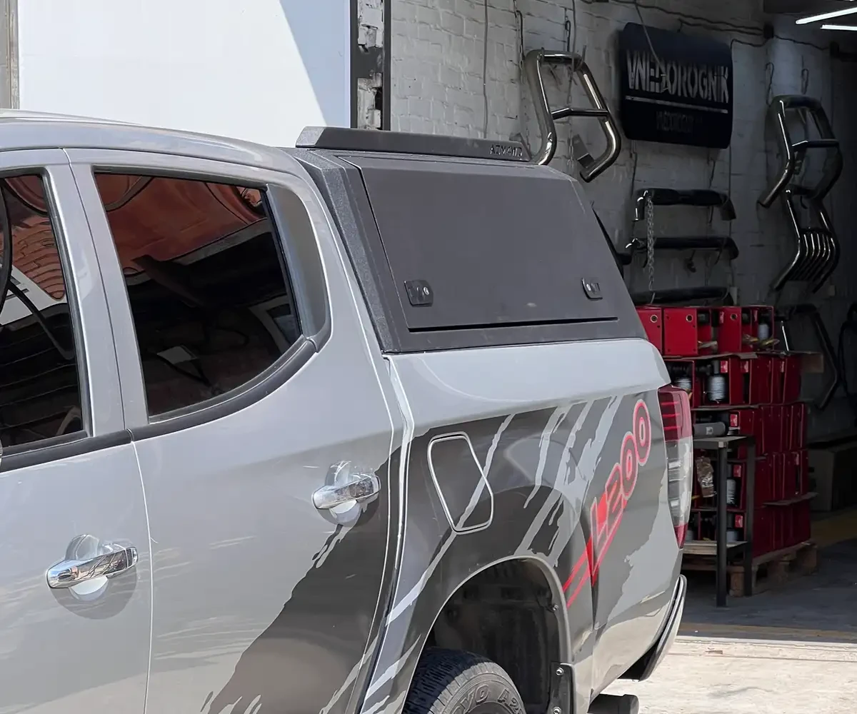 Купити Сталевий кунг на Mitsubishi L200 2015+ AQM-T80