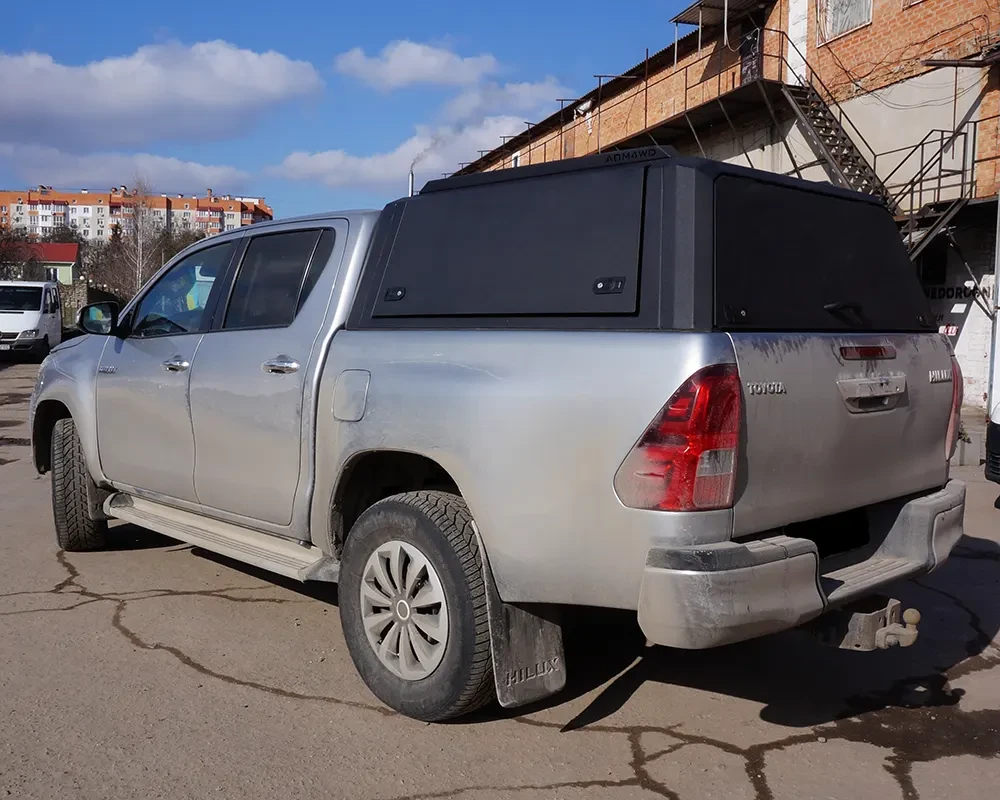 Купити Сталевий кунг на Toyota Hilux 2015+ AQM-T80