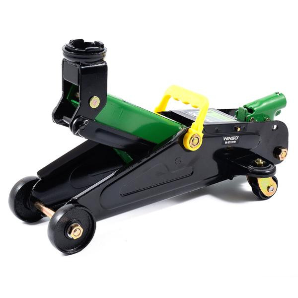 Buy Jack is hydraulic, subacute, 2t, 8.5 kg, height 135-335mm, plastic packaging