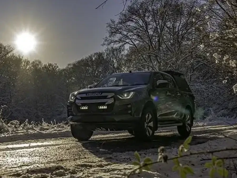 Купити Комплект оптики на Isuzu D-Max 2021-2022 від LAZER GK-DMAX-01K