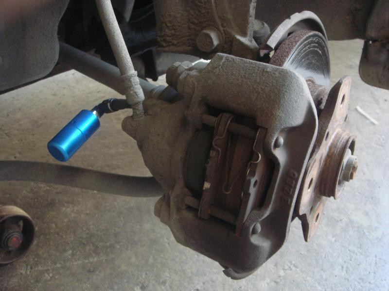 Купить Клапан для прокачки тормозов (FORCE 9B3501)