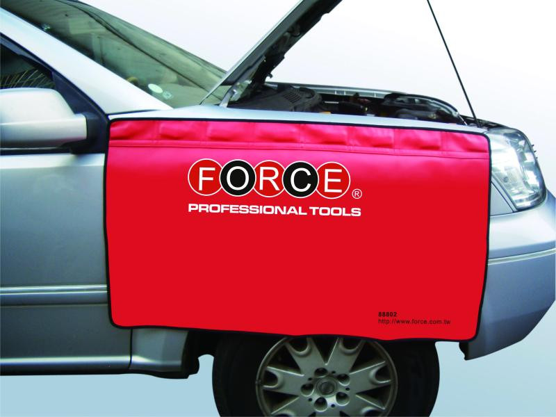 Купить Накидка защитная на магните 1100x560 мм (FORCE 88802)