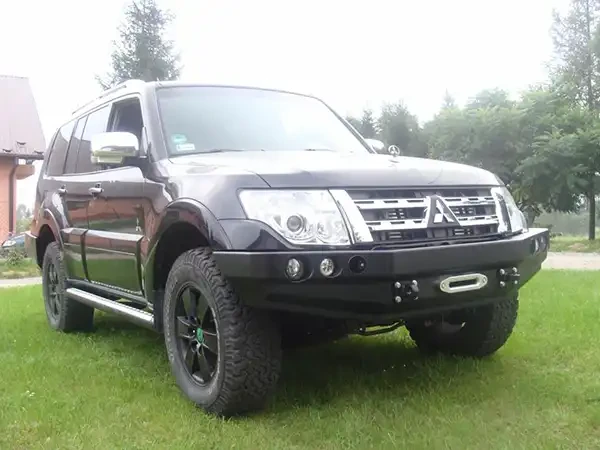 Купить Передний бампер без кенгурятника для Mitsubishi Pajero IV 06-15 Fabryka 4х4 ZPM
