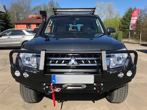 Buy Front bumper with kangaroo for Mitsubishi Pajero IV 06-15 Fabryka 4x4 ZPMP