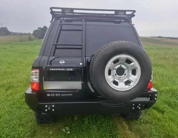 Купити Задній бампер для Nissan Patrol Y61 Fabryka 4х4