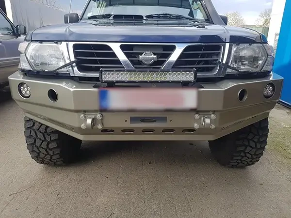 Купити Передній бампер без кенгурятника Nissan Patrol Y61 Fabryka 4х4