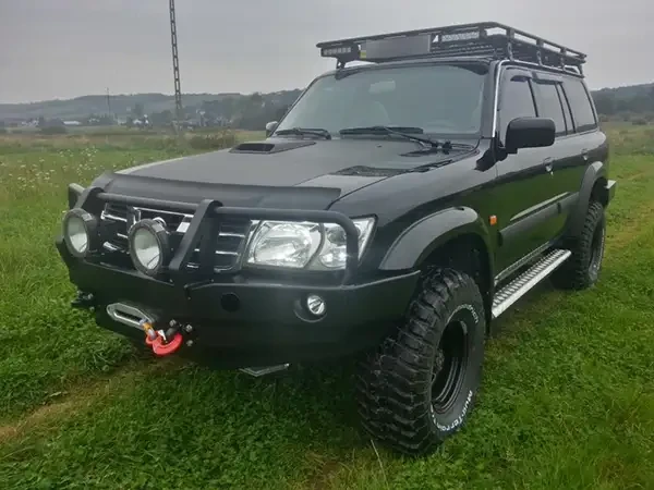 Купити Передній бампер з кенгурятником Nissan Patrol Y61 Fabryka 4х4