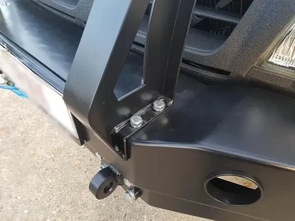 Купити Передній бампер з кенгурятником Nissan Patrol Y61 Fabryka 4х4