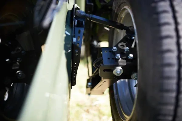 Buy Fastening spare wheel for Suzuki Jimny IV 18 Fabryka 4x4