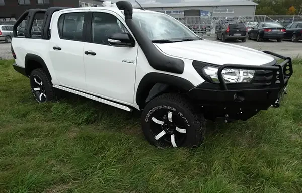 Buy Front bumper with a toyota hilux hilux 16-19 fabryka 4x4