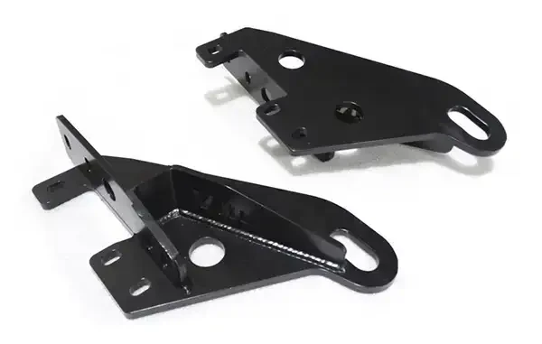 Купити Буксирувальні вушка комплект для Toyota Hilux 16+ Fabryka 4х4