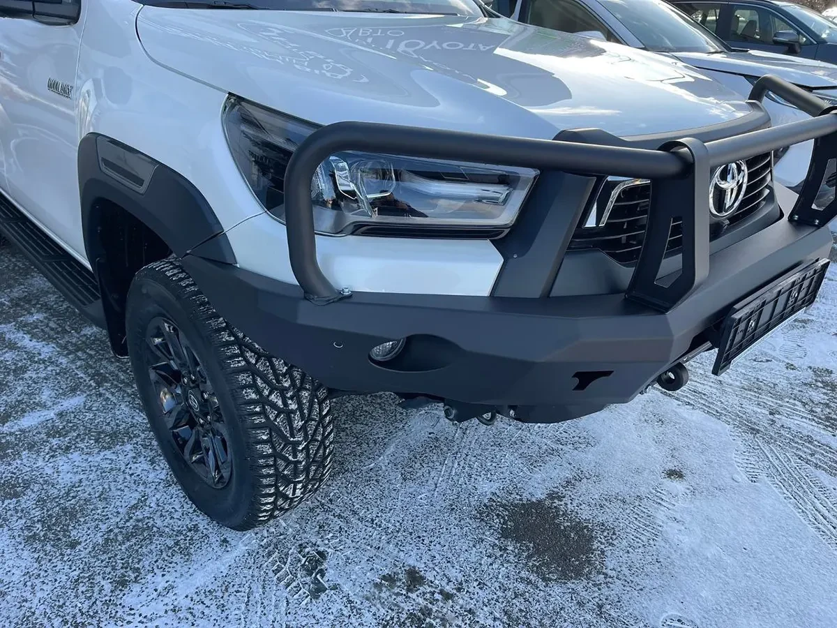 Купити Передній бампер standard для Toyota Hilux 20+ Fabryka 4х4
