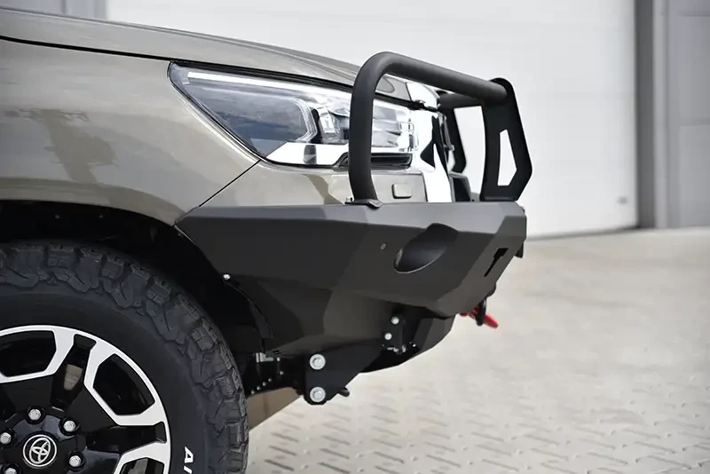 Купити Кенгурятник для бампера standard для Toyota Hilux 20+ Fabryka 4х4