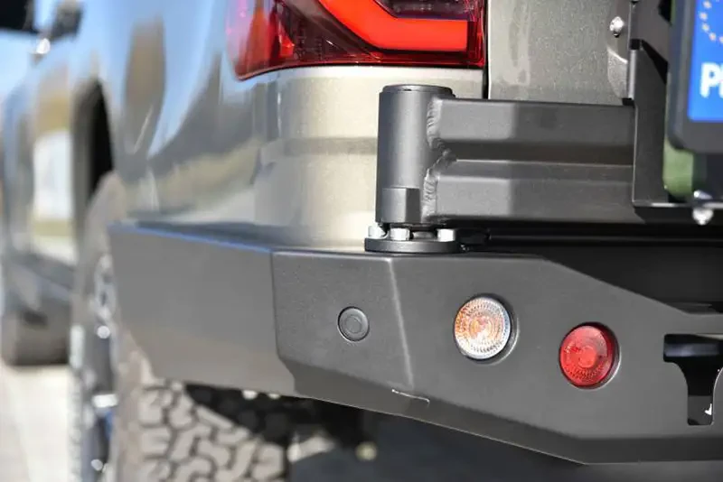 Купити Задній бампер довгий standard для Toyota Hilux 20+ Fabryka 4х4