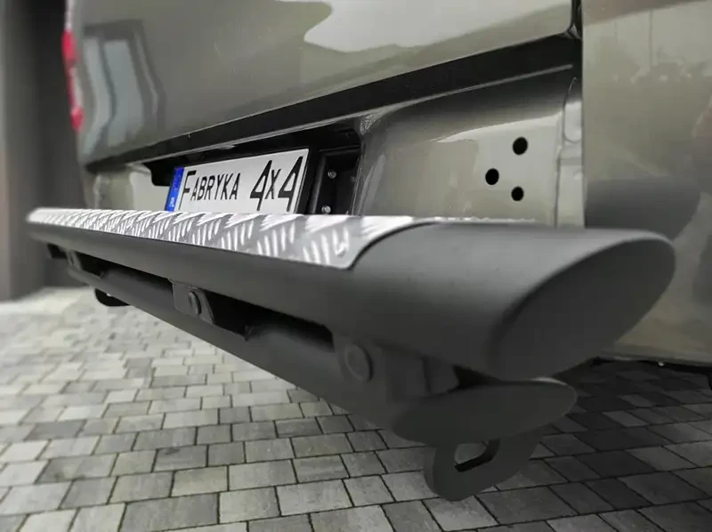 Купити Задній бампер трубчастий для Toyota Hilux 20+ Fabryka 4х4