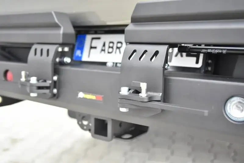 Купити Виносне кріплення до заднього бампера ліве Toyota Hilux 20+ Fabryka 4х4