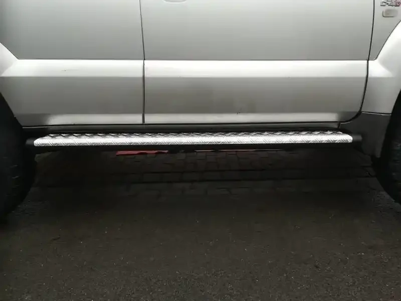 Buy PT3 protective thresholds for Toyota Prado 120 02-09 Fabryka 4x4