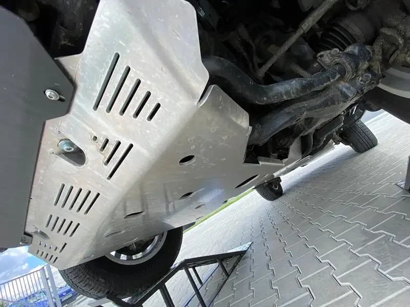 Купити Захист двигуна для Toyota Prado 150 09-17 F4X4