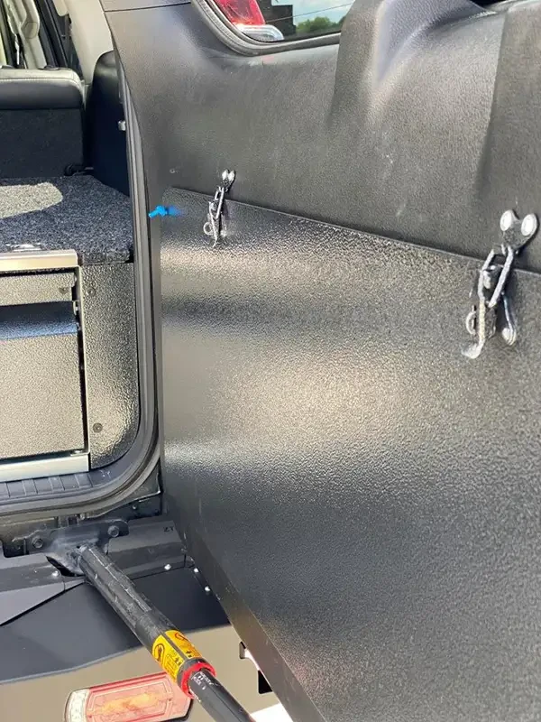 Купити Стіл на задні дверцята алюмінієвий для Toyota Prado 150 13-17 F4X4