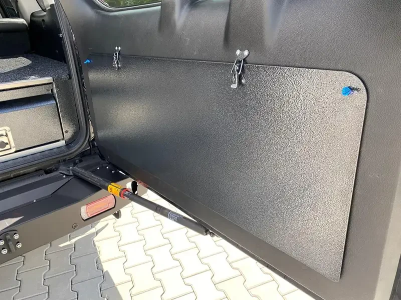 Купити Стіл на задні дверцята алюмінієвий для Toyota Prado 150 13-17 F4X4