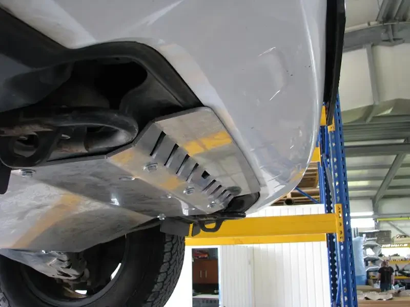 Buy Engine Protection under the original Toyota LC 200 diesel f4x4