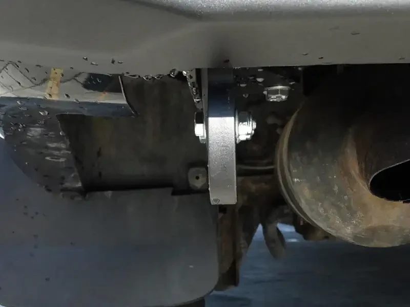 Buy Towing mounts under the back bumper Toyota LC 200 F4X4