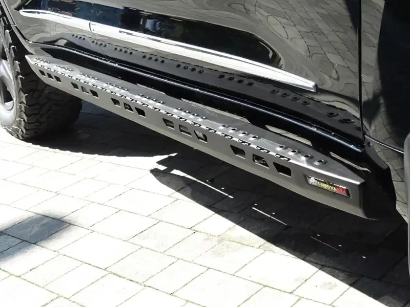 Buy Protective Thresholds for Toyota LC 200 F4X4