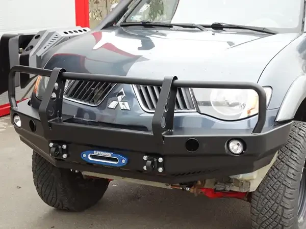 Buy Front bumper with kangaroo for Mitsubishi L200 05-10 F4X4