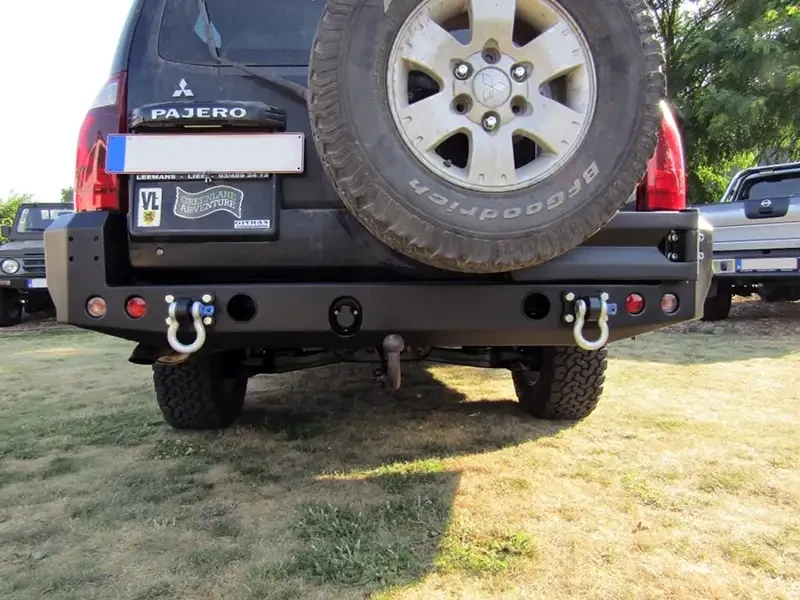 Купити Кріплення запасного колеса Mitsubishi Pajero III 99-06 F4X4