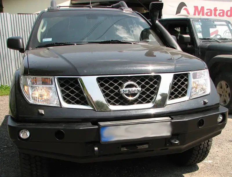 Купить Передний бампер без кенгурятника Nissan Navara D40 / Pathfinder F4X4