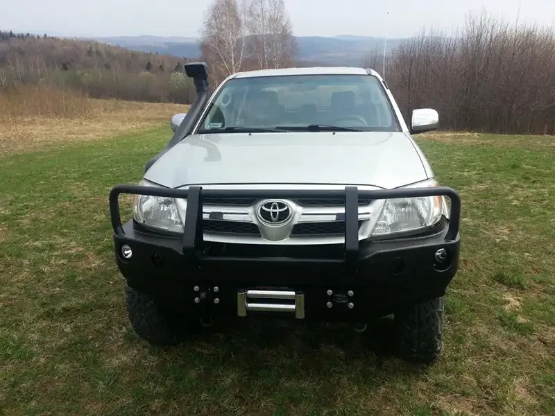 Купить Передний бампер с кенгурятником для Toyota Hilux 08-11 F4X4