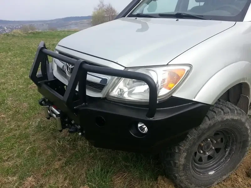 Купить Передний бампер с кенгурятником для Toyota Hilux 08-11 F4X4