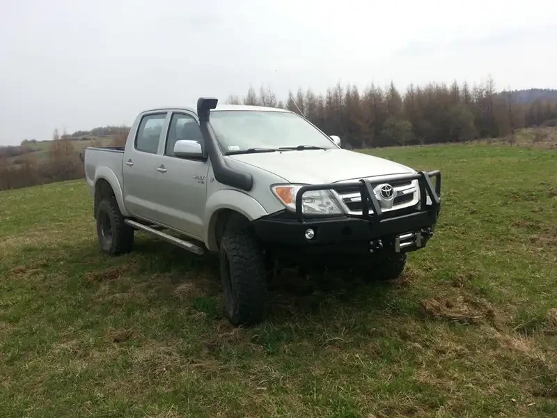 Купить Передний бампер с кенгурятником для Toyota Hilux 08-11 F4X4