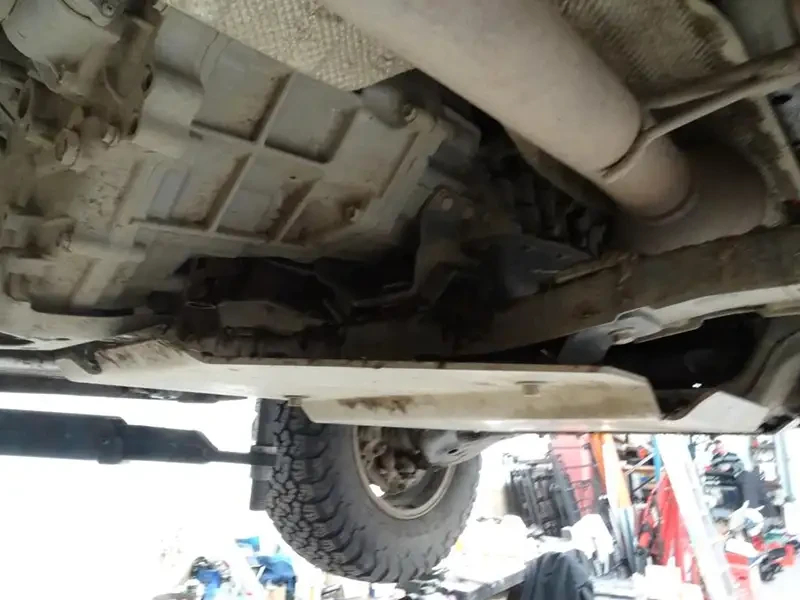 Купить Защита КПП и редуктора Toyota Hilux 04-15 F4X4