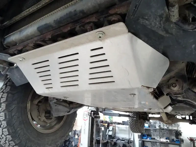 Buy Engine protection under the power bumper F4x4 Toyota Hilux 04-15