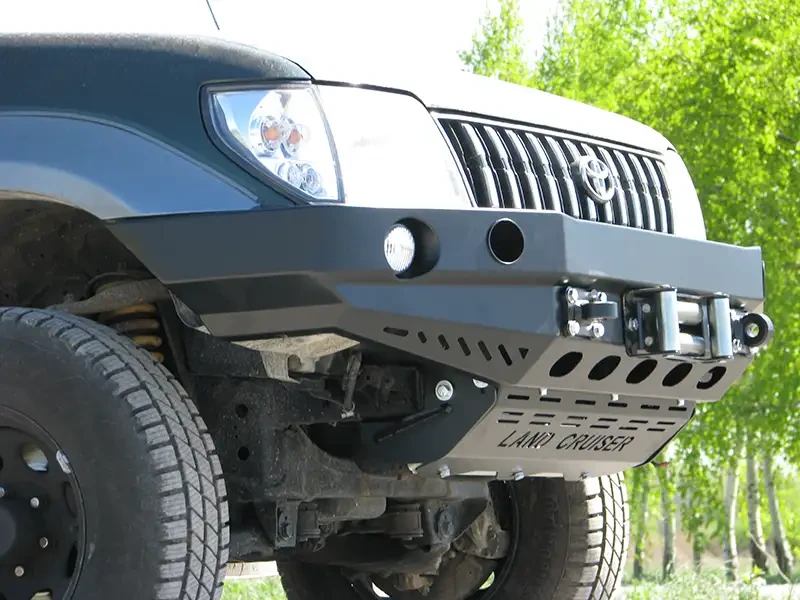 Купить Передний бампер без кенгурятника Toyota Prado 90 / 95 99-02 с расширителями арок F4X4 ZCV